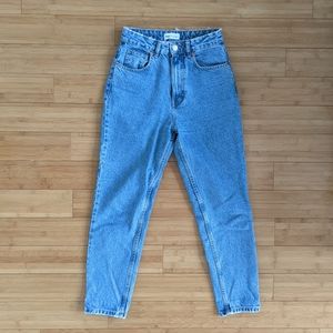 Zara Mom Fit Jeans TRF